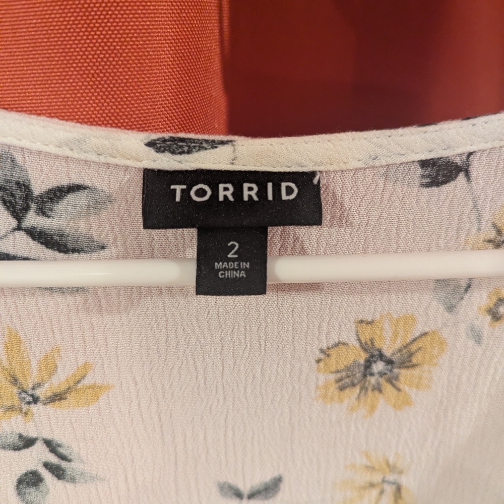 Torrid White Floral Blouse with Yellow Accents